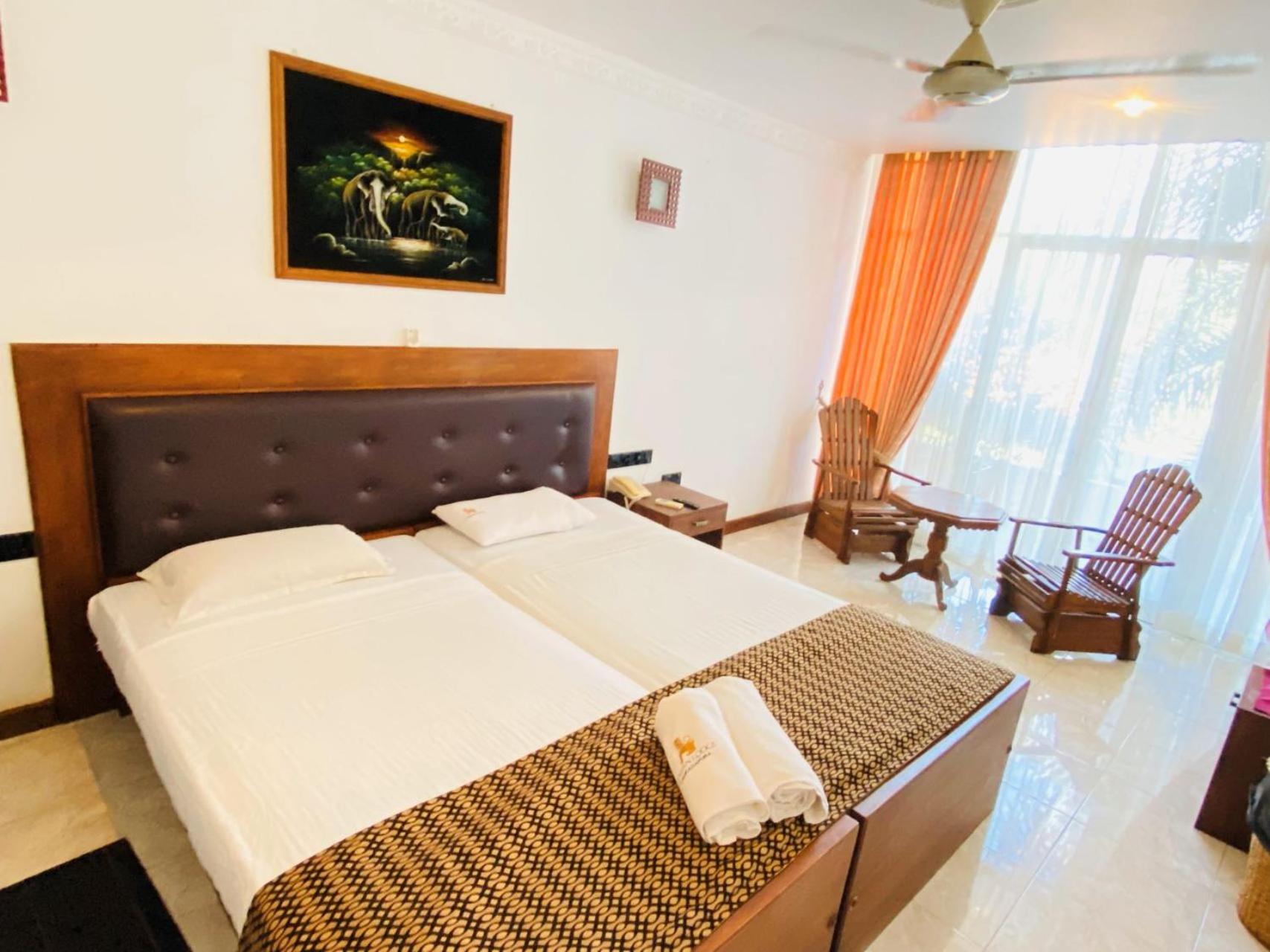 Ceylan Lodge Anuradhapura Dış mekan fotoğraf