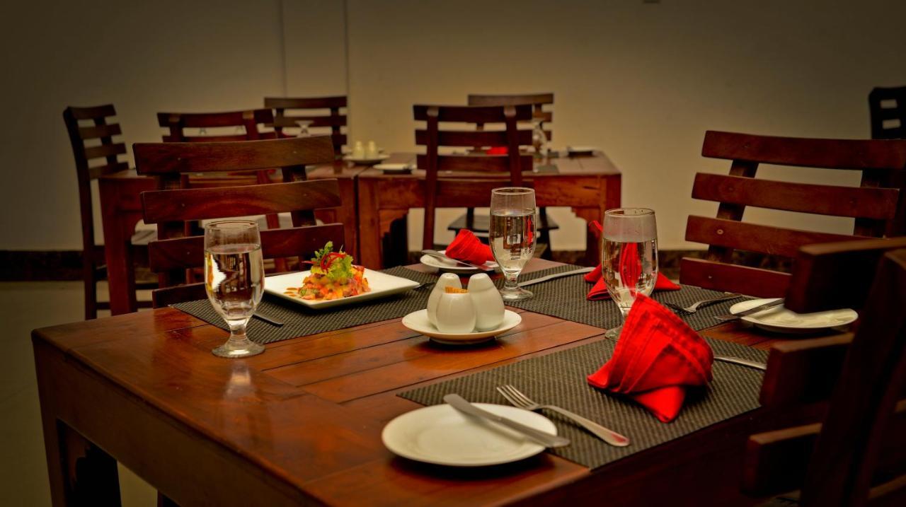 Ceylan Lodge Anuradhapura Dış mekan fotoğraf